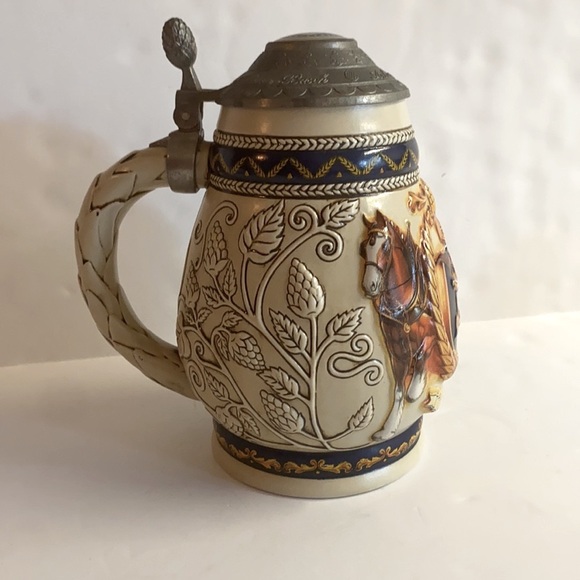 Vintage 1997 Anheuser -Busch Stein in Great condition - Picture 4 of 13